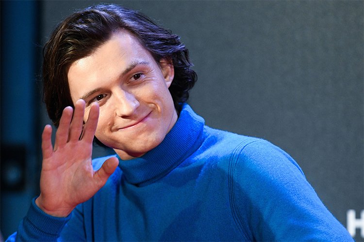 Tom Holland Takes a Social Media Break