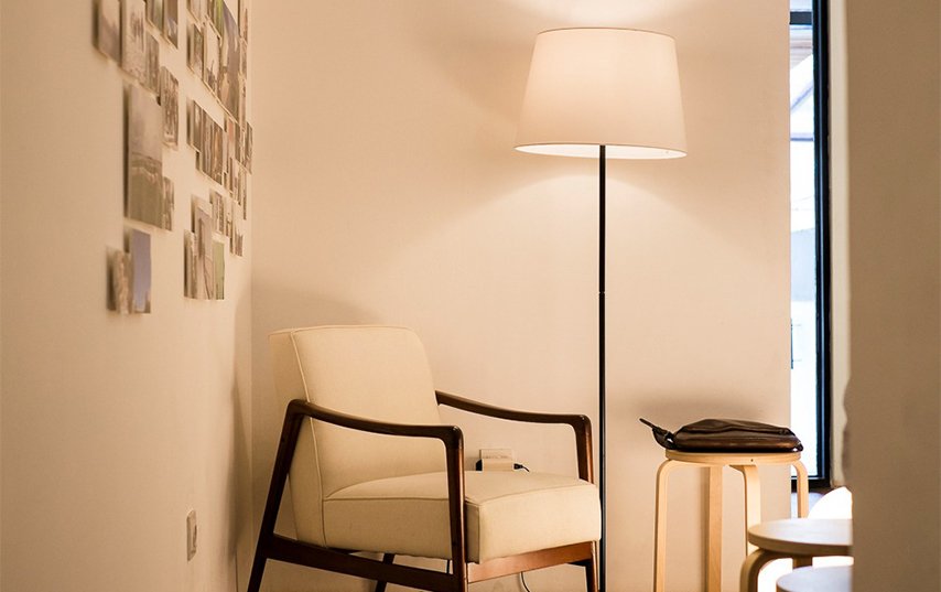 The “One Material Rule” That Stopped My Home From Looking Random