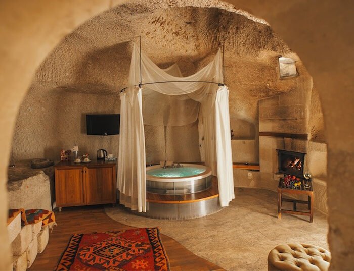 A Cave Hotel in Cappadocia — Worth It or Just Aesthetic?